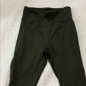 Forever 21 cropped legging